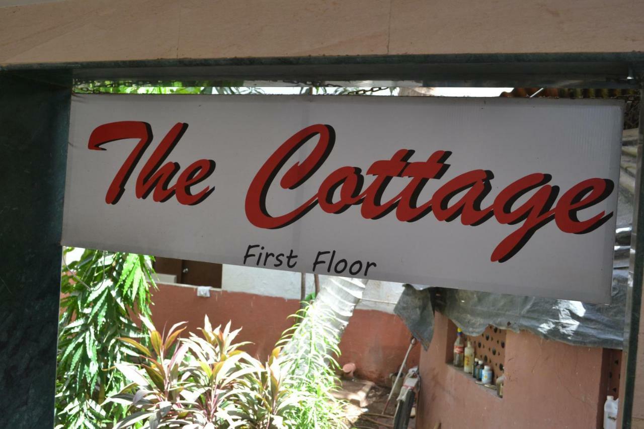The Cottage Мумбай Екстериор снимка